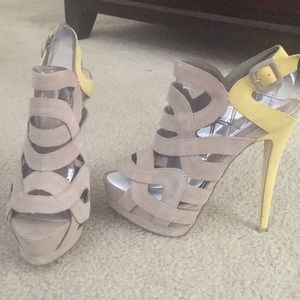 Taupe & yellow sandals